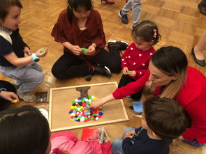 其乐融融的意思,其乐融融的意思