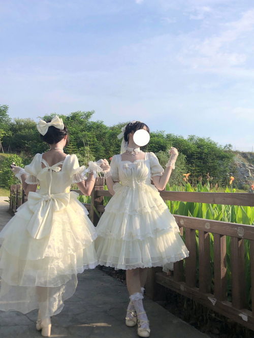 哦我的小姐,谁知道《哦!我的小姐》第2集里面崔始源他们在酒吧喝酒，酒吧里放的舞曲叫什么？